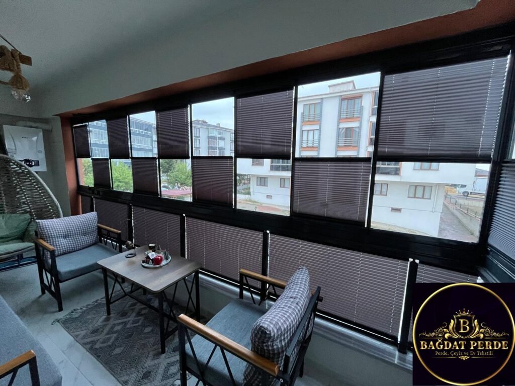 Plise Stor Perde Rehberi: Modern Mekanlar İçin Estetik ve Fonksiyonel Çözümler